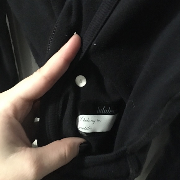 Lululemon Jacket - Picture 7 of 7